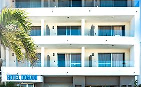 Hotel & Suites Domani